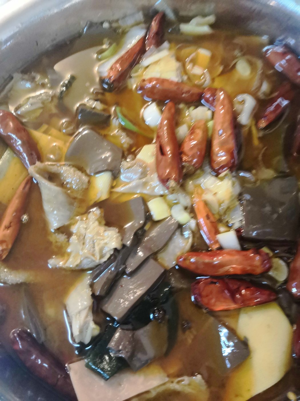 青岛美食-红辣椒清水鱼