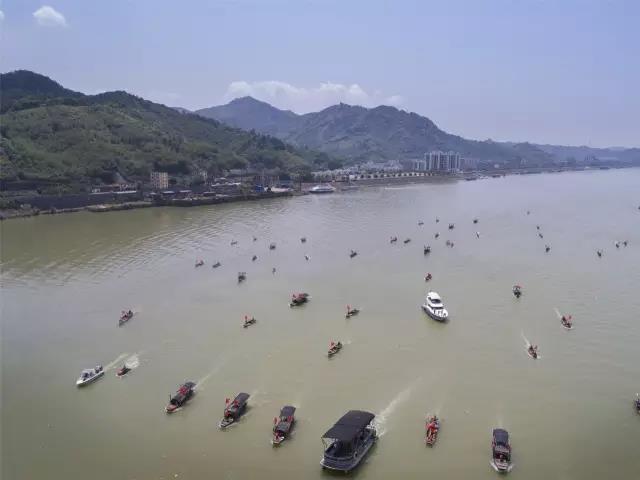 英德浈阳峡旅游度假区浈阳峡游船门票古老的浈阳峡游船1小时秀奇险幻