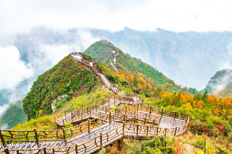 【巫山县图片】仙境之城，神女之路，三天两晚赏红叶品美食游巫山