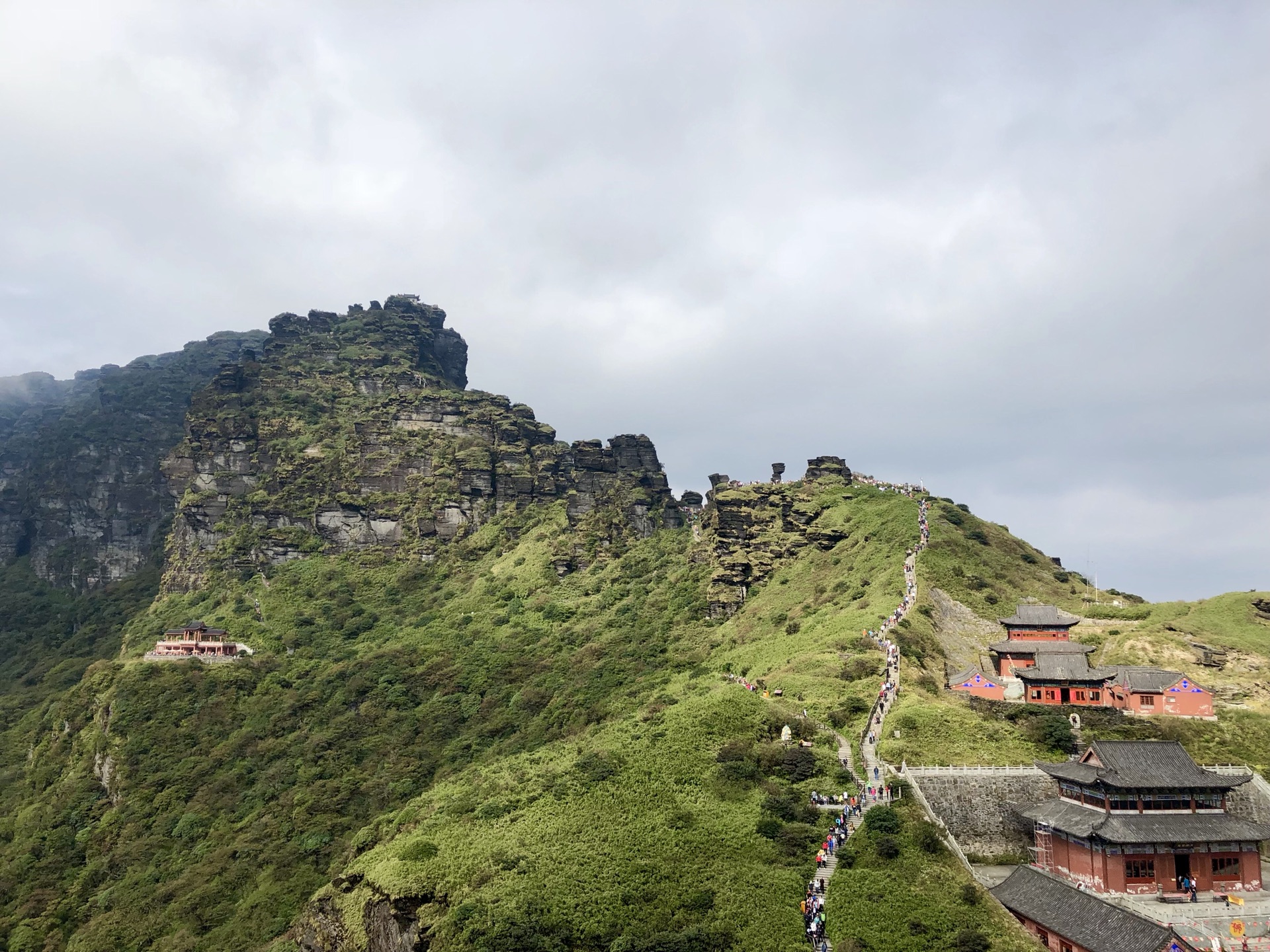 贵州千户苗寨,梵净山自驾游