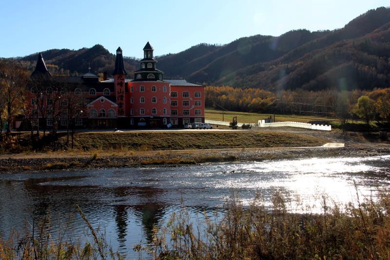 秋天  感受那漫山醉人的色彩_游记