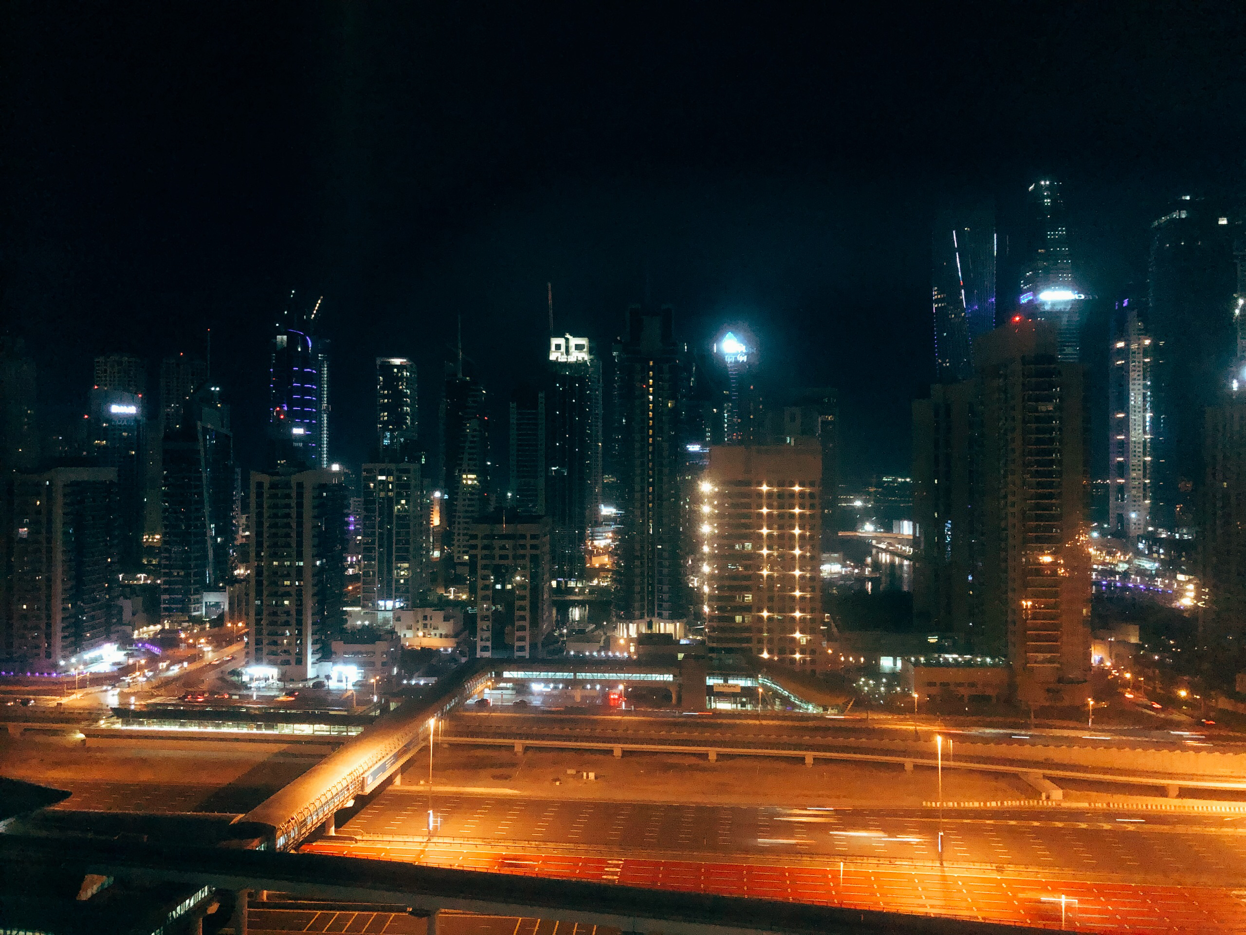 迪拜美食-Public Cafe