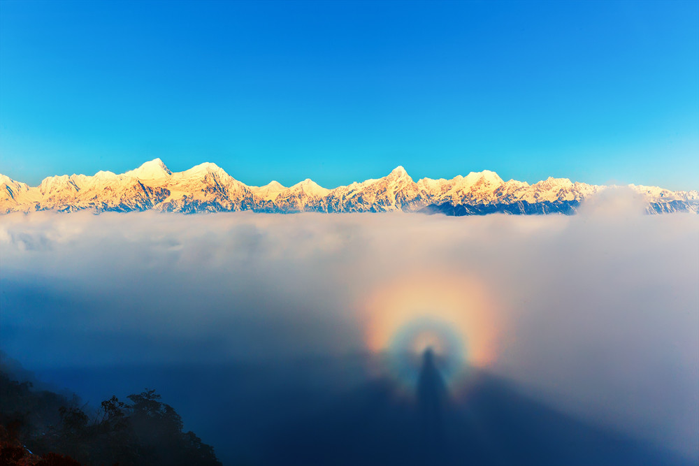 云南8日行摄稻城定制游(观梅里雪山日照金沙 稻城亚丁朝圣三圣山