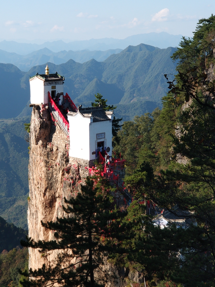 问道塔云山，探险风溶洞——国庆节塔云山、柞...