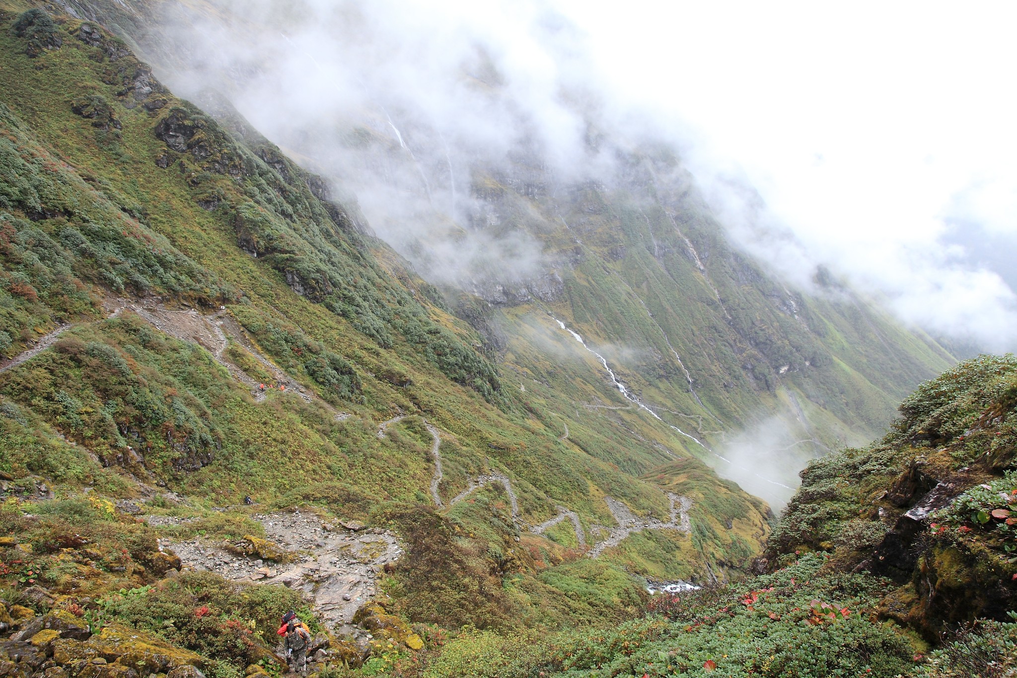 多雄拉山          