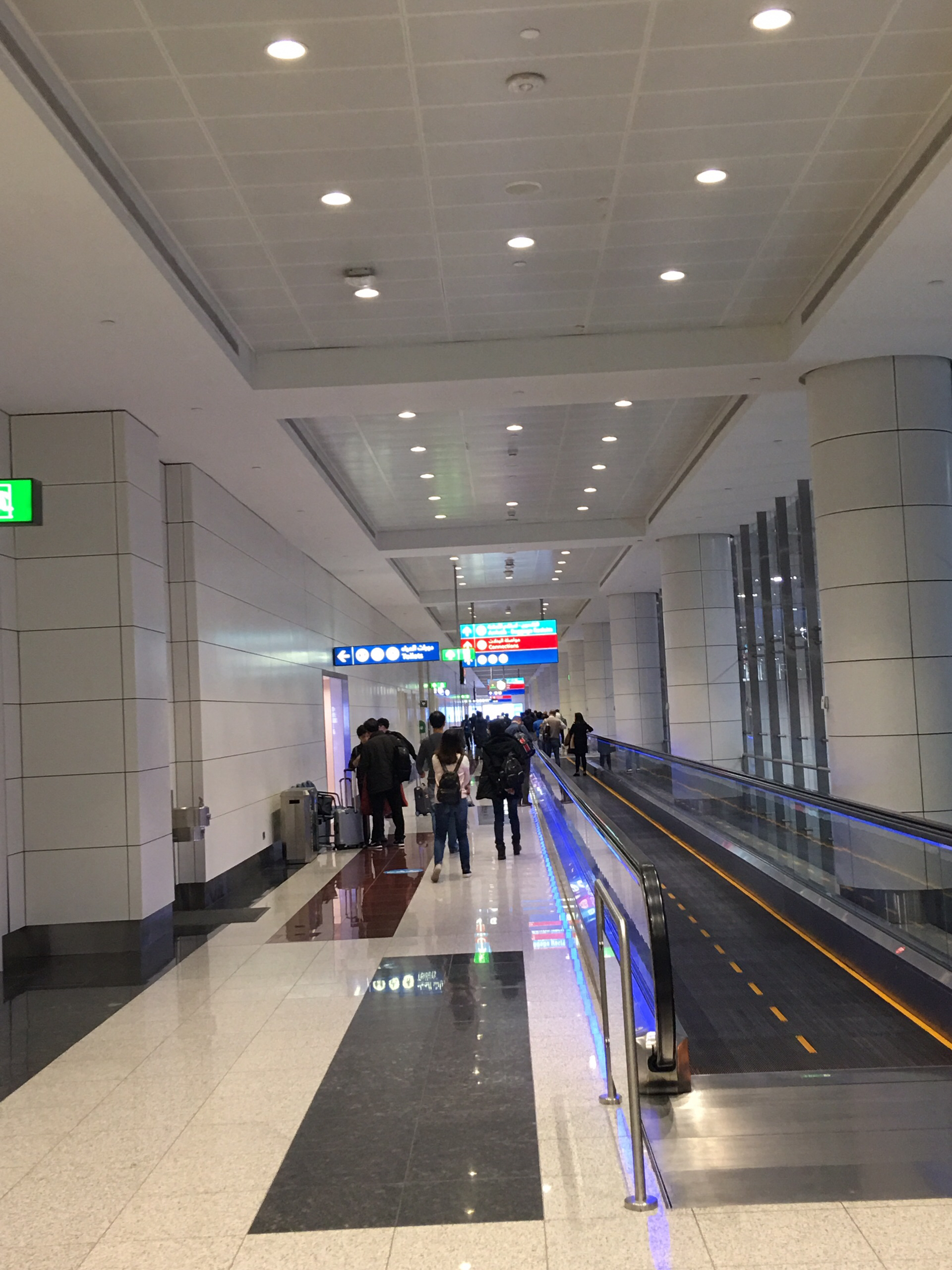 迪拜美食-Ahlan Business Class Lounge