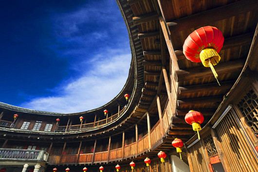 厦门-南靖云水谣土楼一日游(升级15人小团 观土楼博物馆木偶戏 含特色
