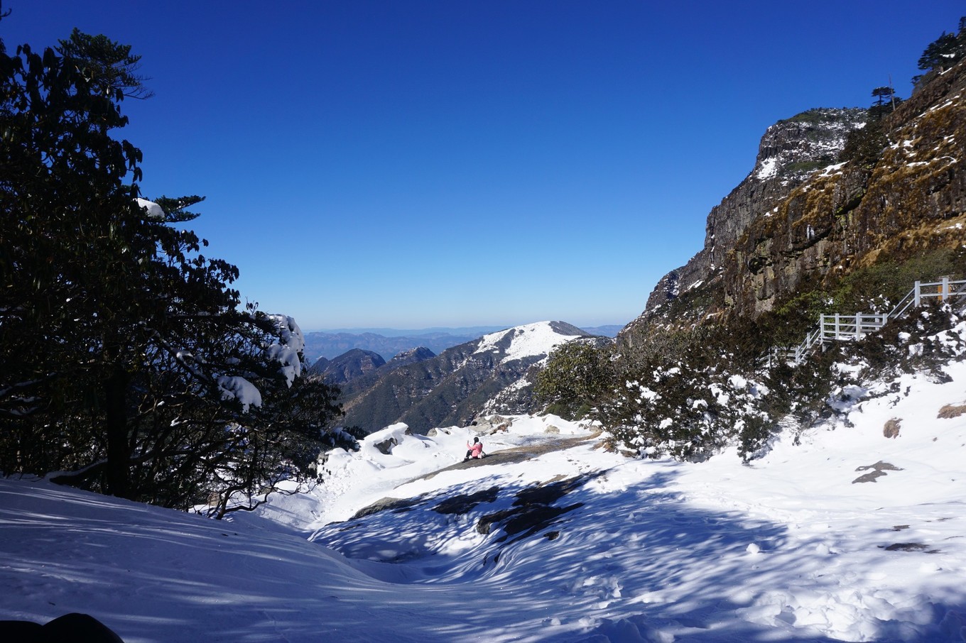 轿子雪山