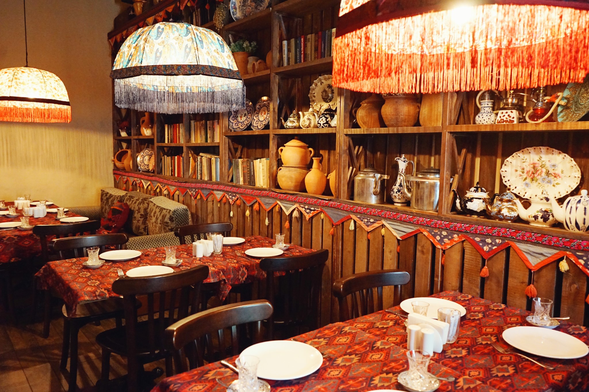 巴库美食-Qaynana Restaurant