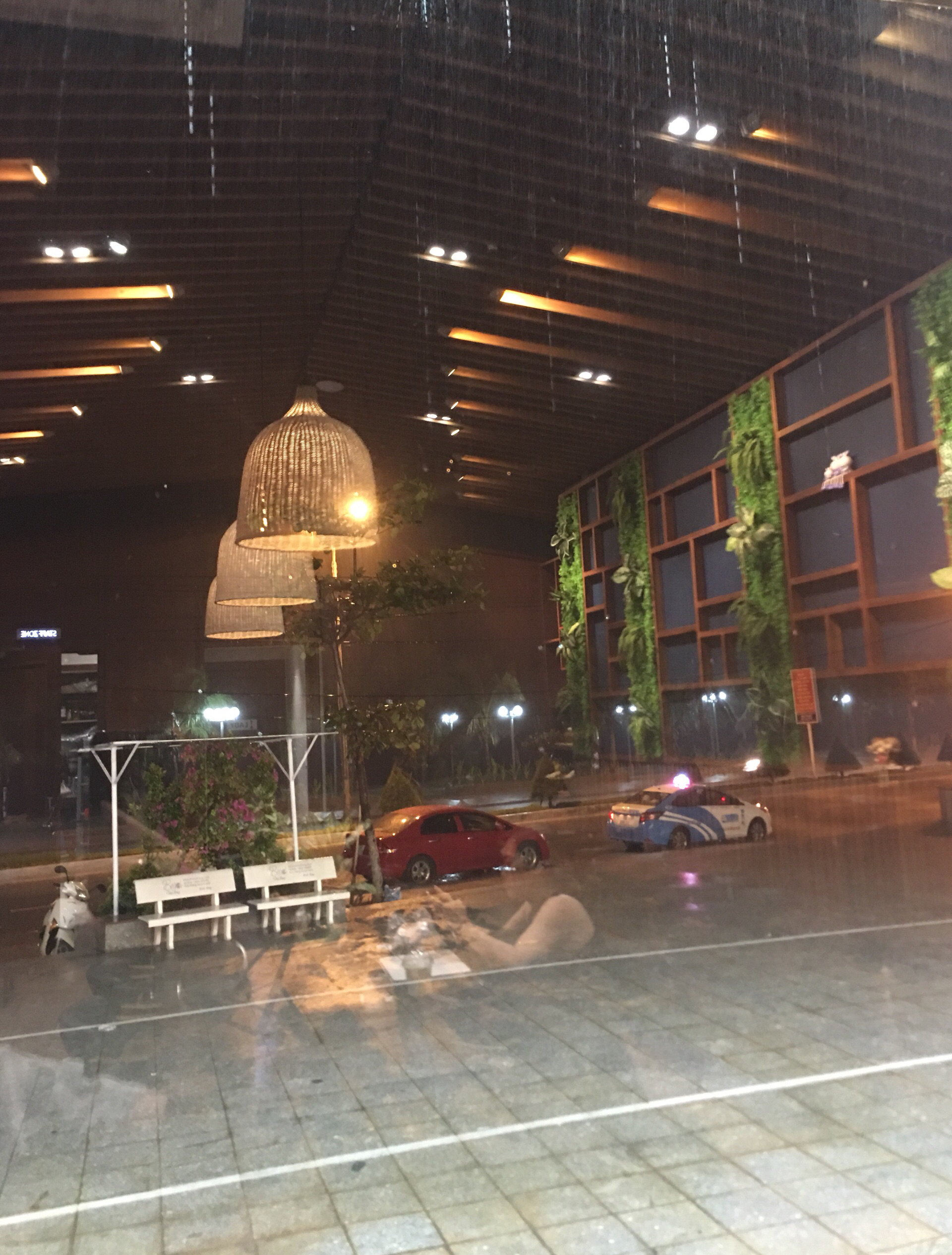 芽庄美食-Nướng ngói Ku Ken