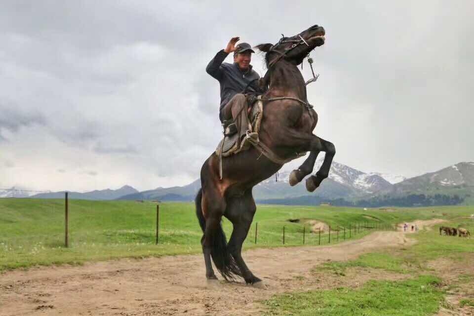 看那五星红旗飘扬的地方_游记