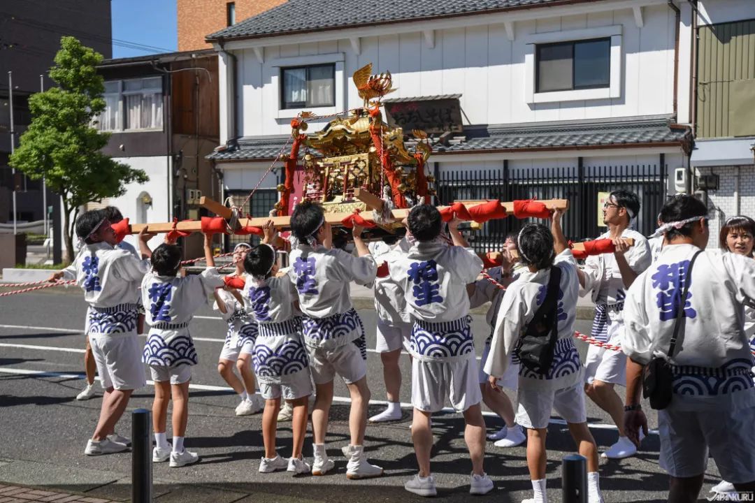 潜派旅行