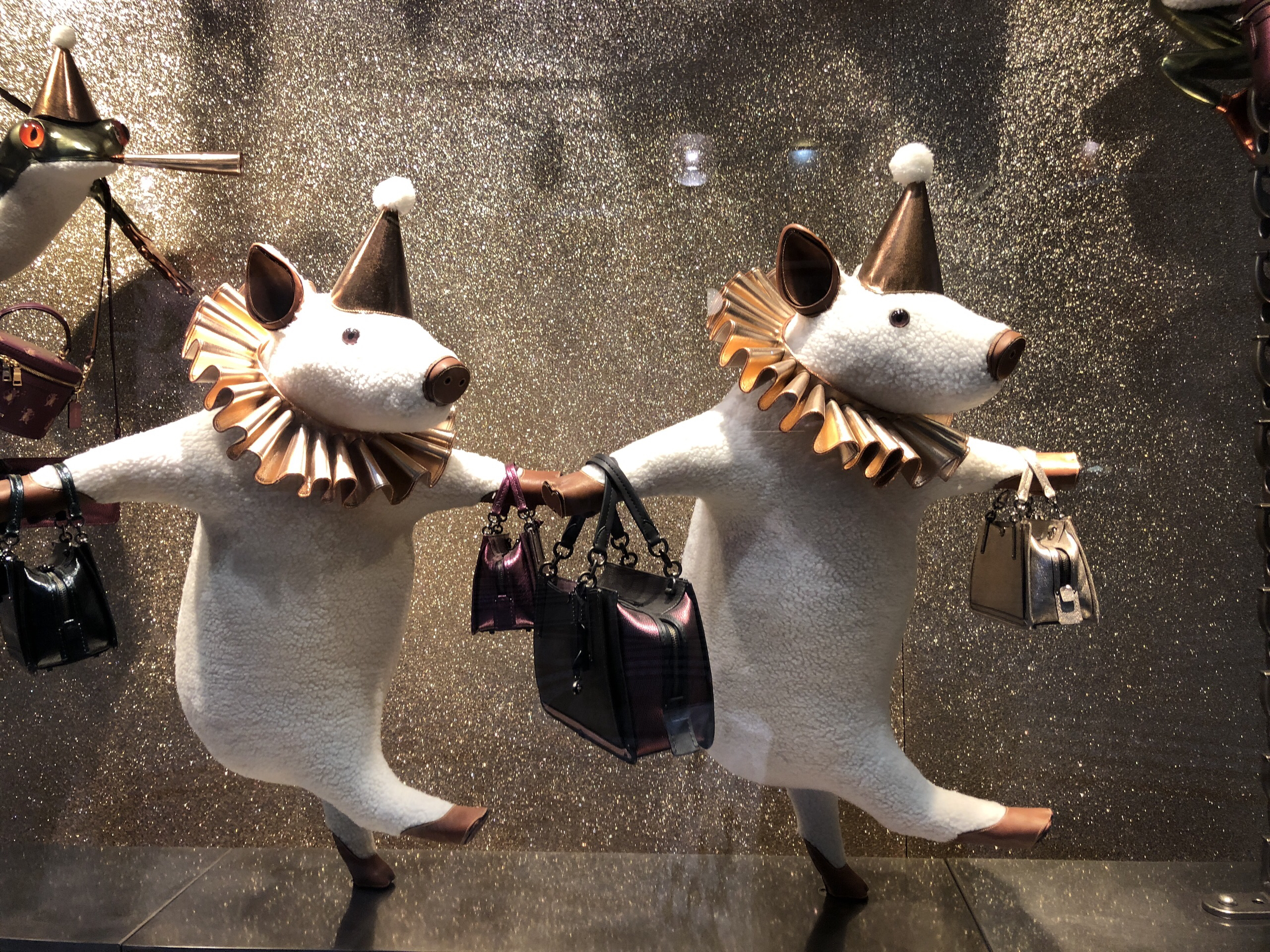 新南威尔士娱乐-Raval - 停业