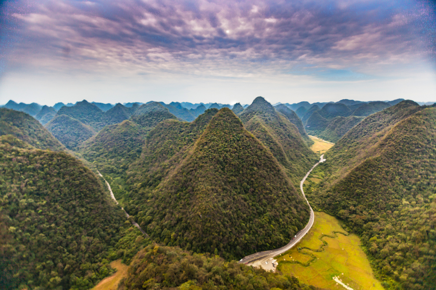 走进茂兰喀斯特森林   来一场原生态旅行