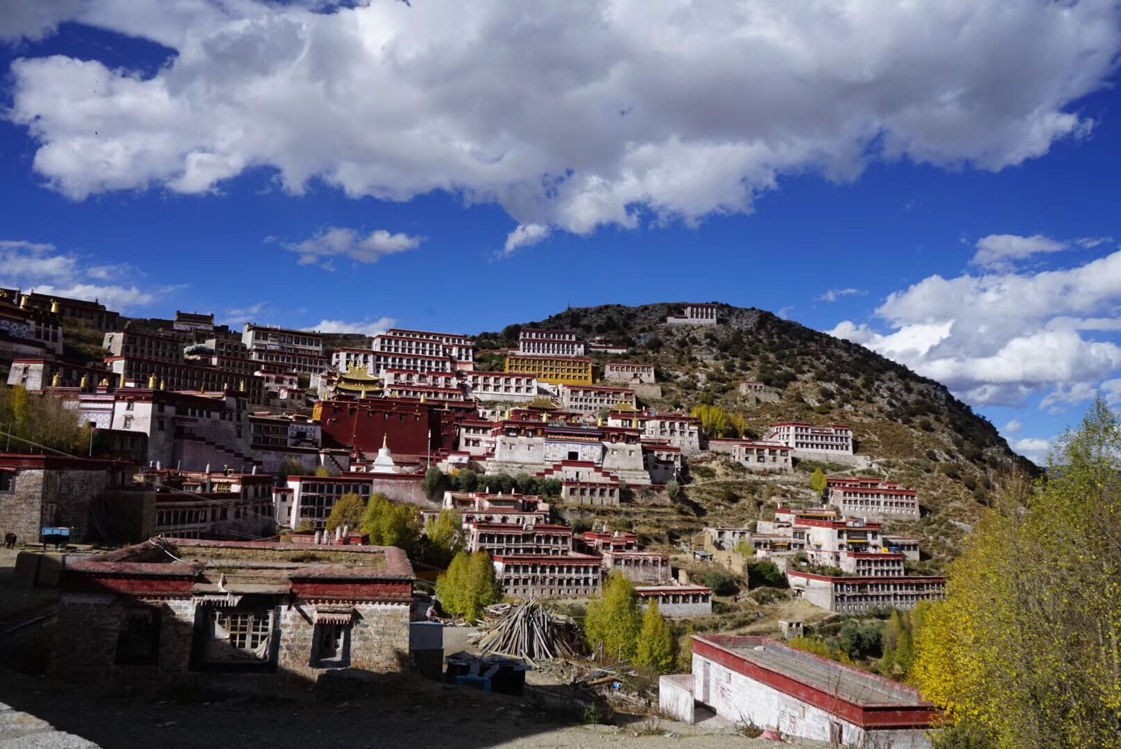 墨竹工卡县:甘丹寺,思金拉措,直贡梯寺,德仲温泉