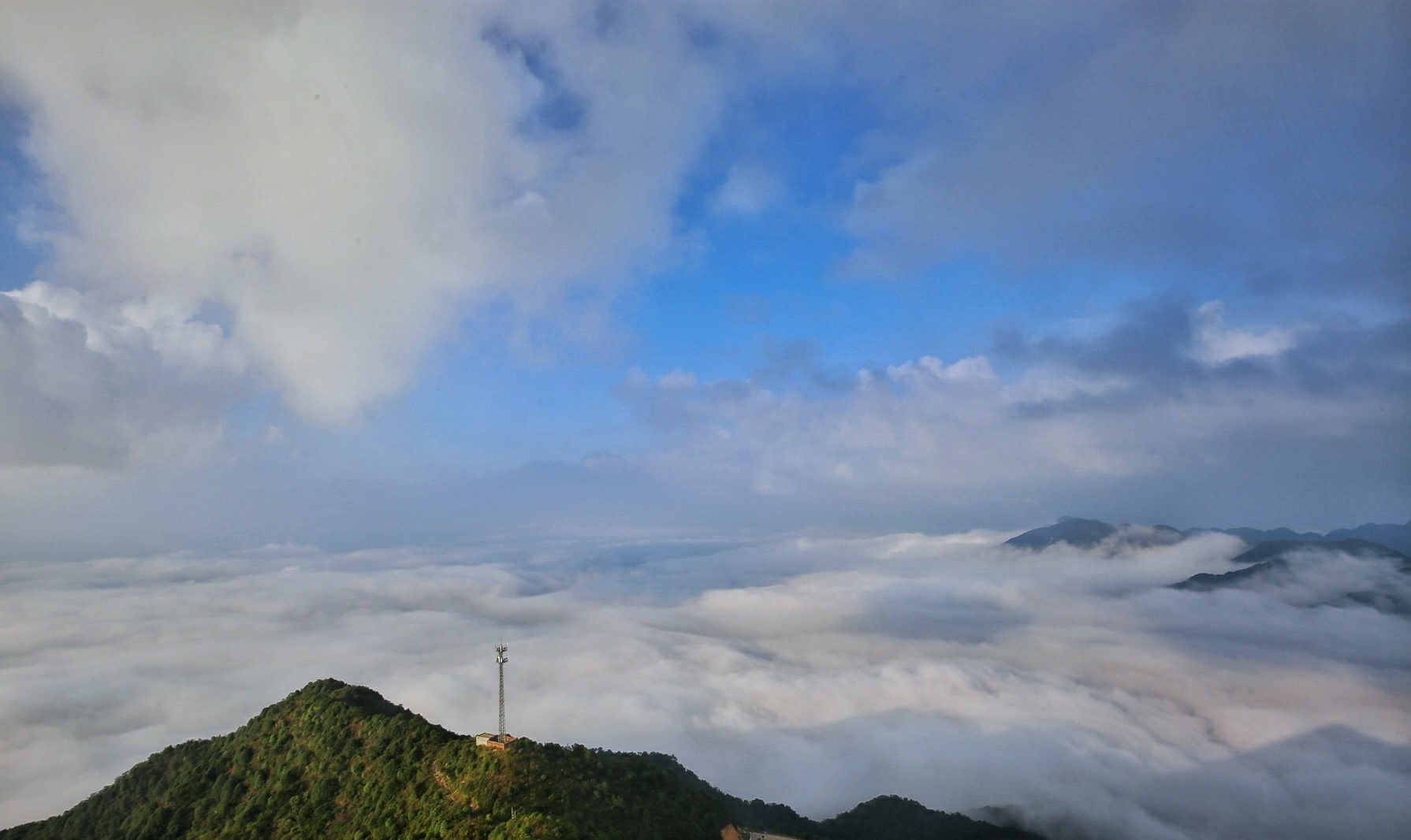 爱她带她(甜蜜)看最美日出云海回龙山攻略小贴士,郴州