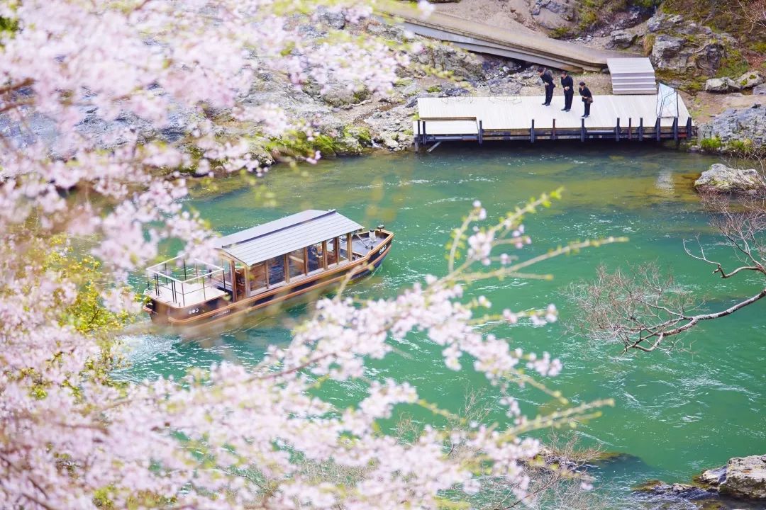 潜派旅行