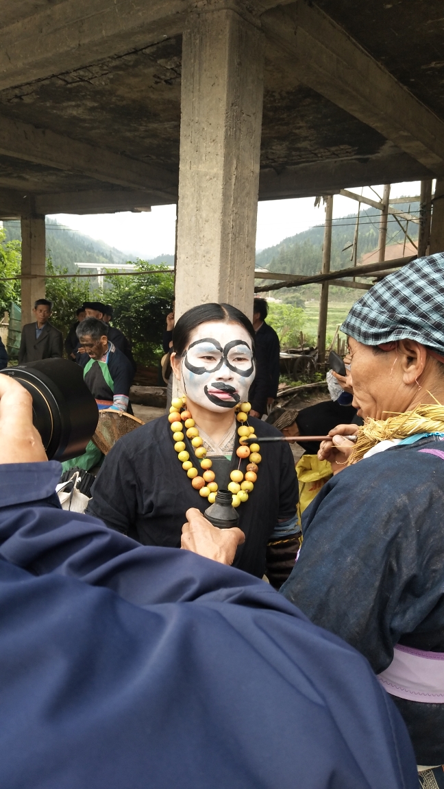 三江当地向导带你游览侗族三月三花炮节