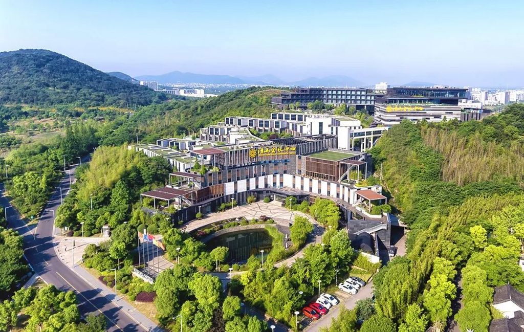 苏州清山会议中心(每日含早 迷你吧冷饮 健身房 泳池 儿童乐园)