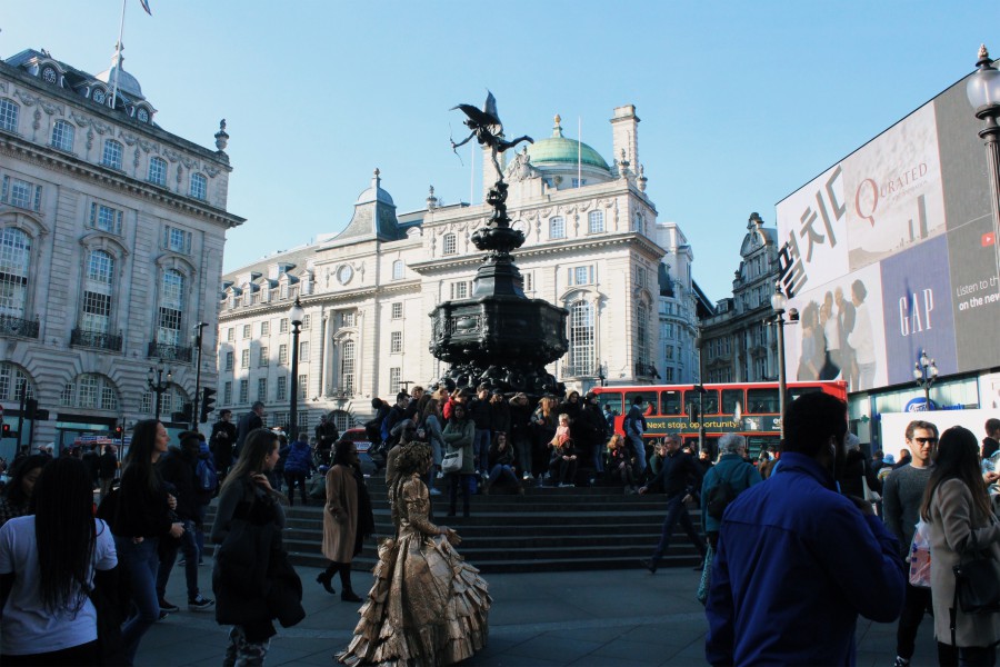 皮卡迪利圆环 piccadilly circus