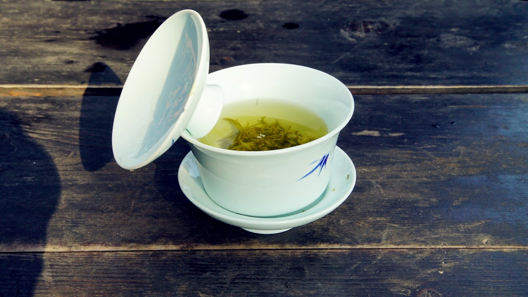 一碗清茶，一天时光:最原始的成都茶馆生活，并...
