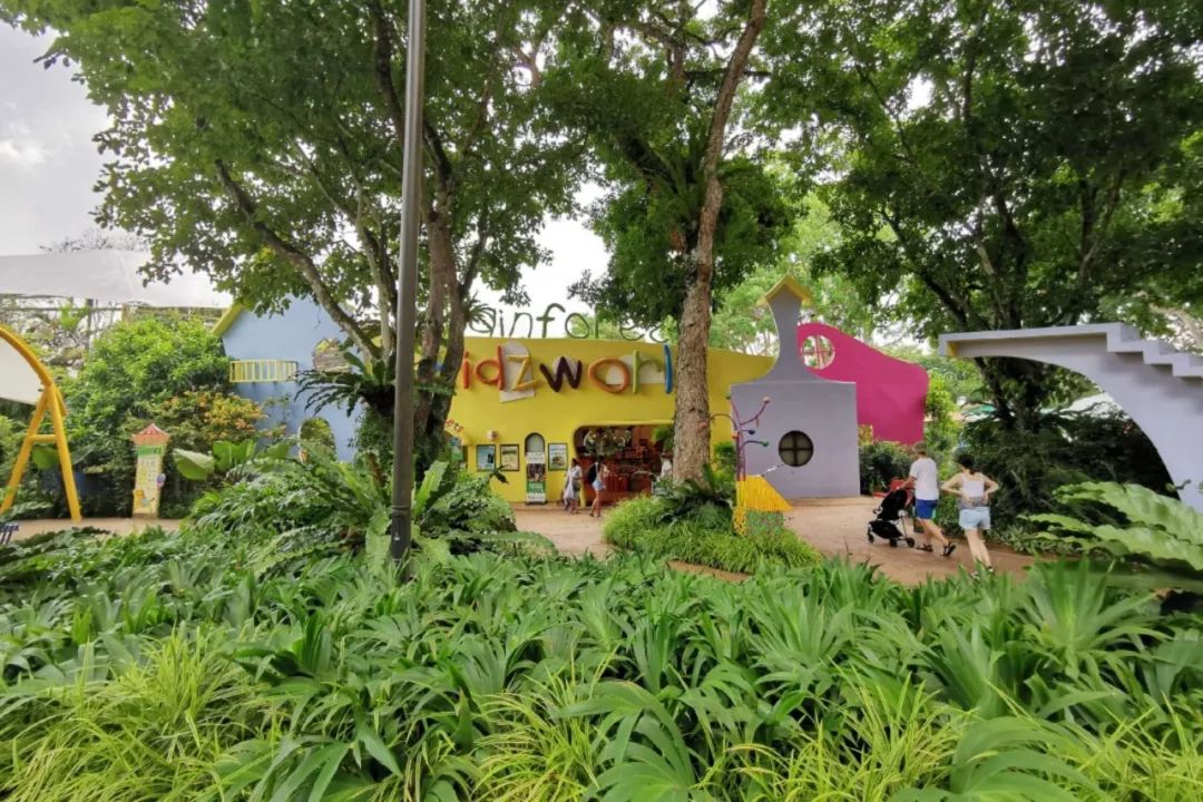潜派旅行