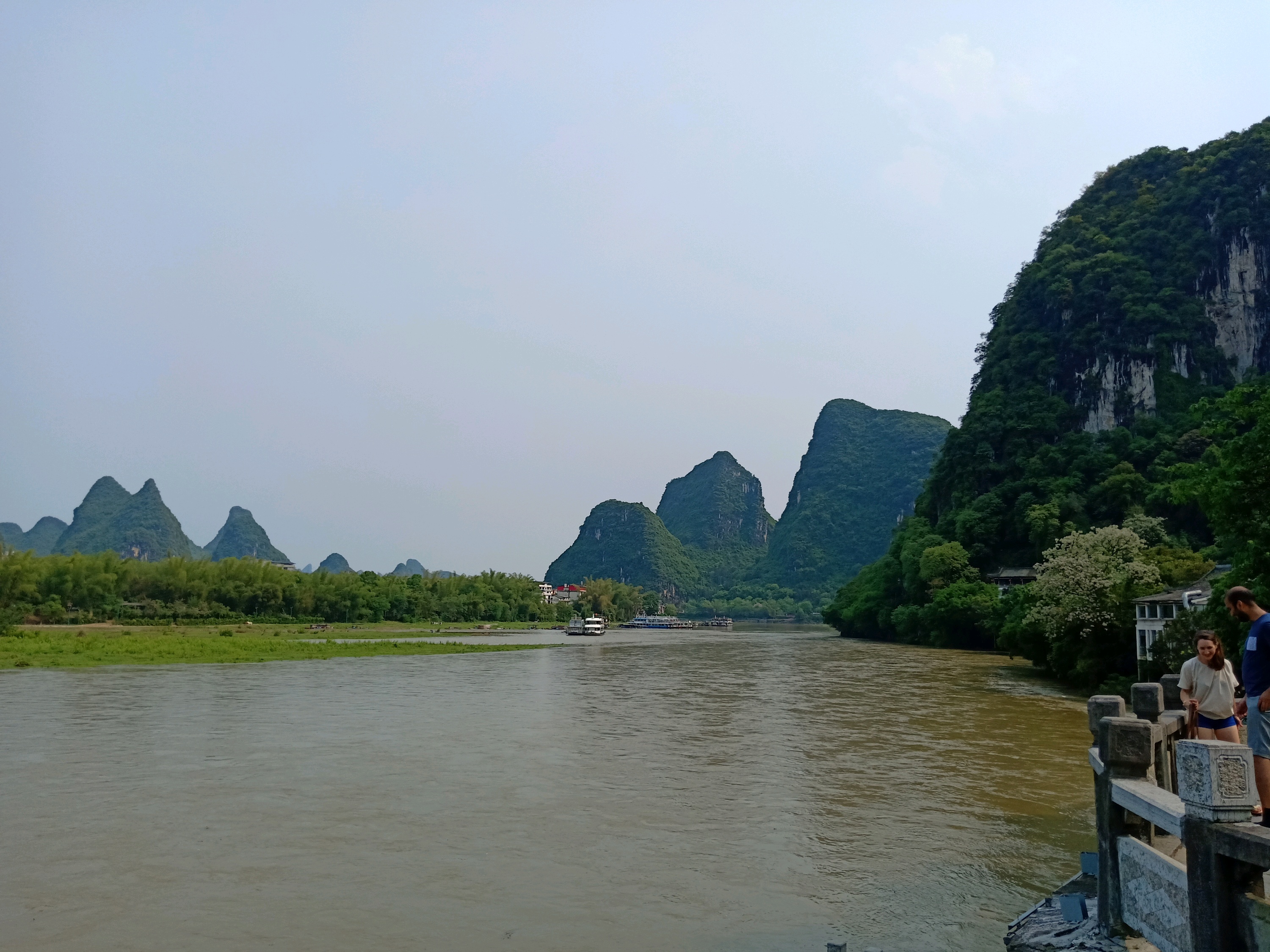 阳朔美食-蝴蝶泉酸奶