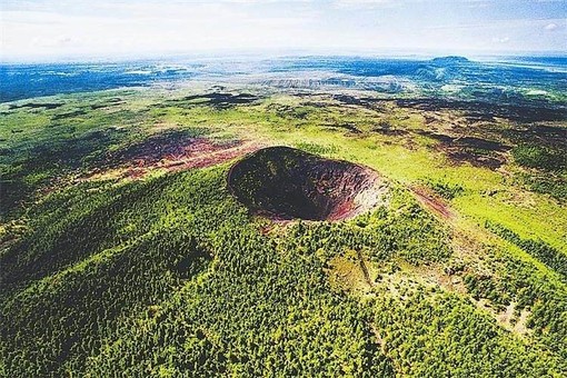 火山地貌堰塞湖/养生名泉/北饮泉 黑龙山 白龙洞熔岩隧道 博物馆)