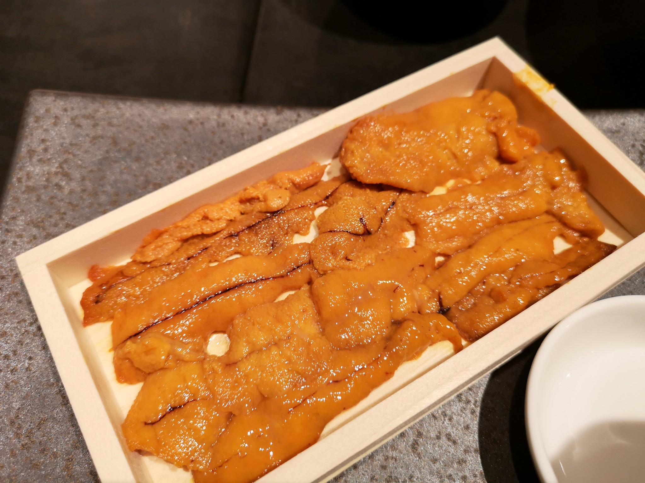 东京美食-uniyanoamagokoro（うに屋のあまごころ ）(東京駅店)