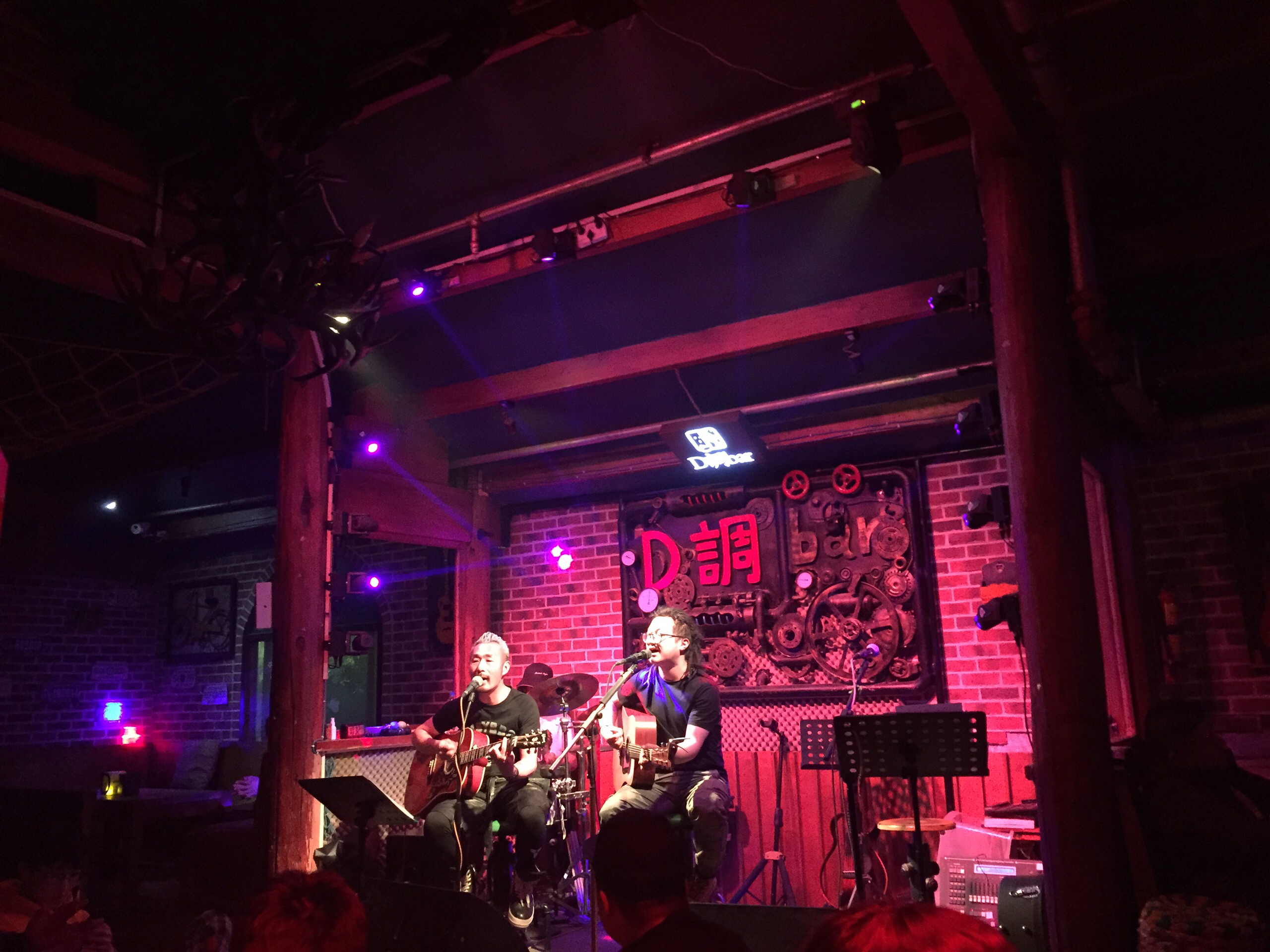 丽江美食-D调酒吧