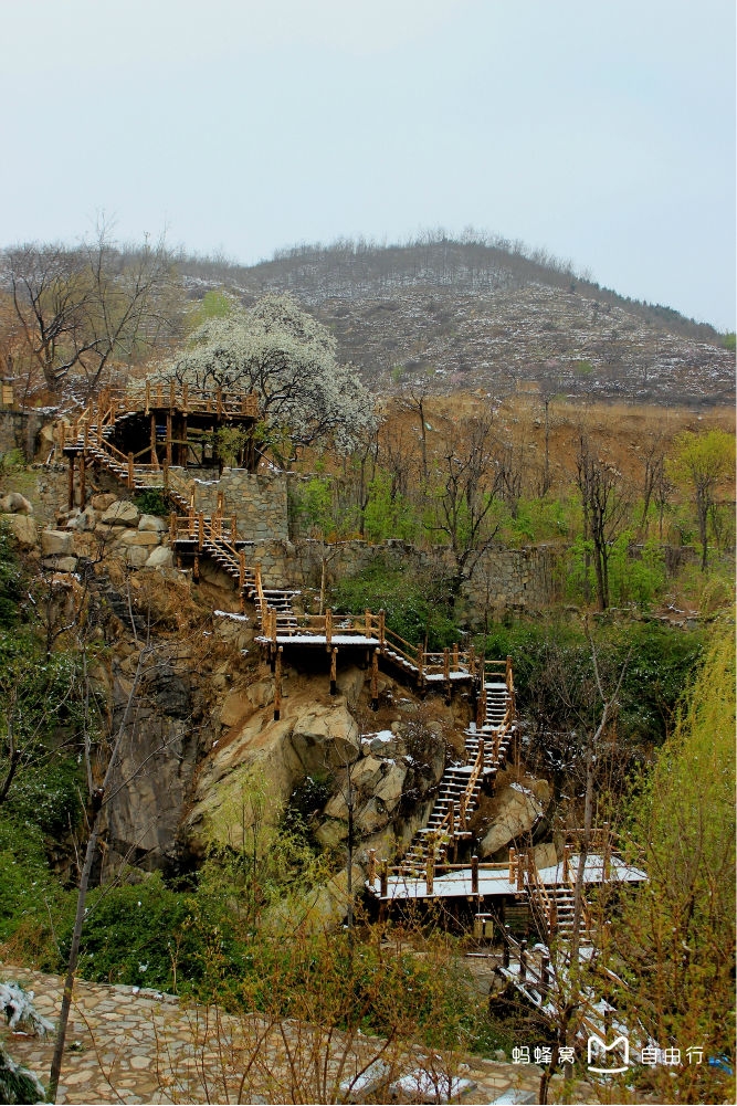 九如山瀑布群风景区