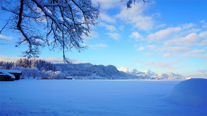 蓝色福森城堡~！·_游记