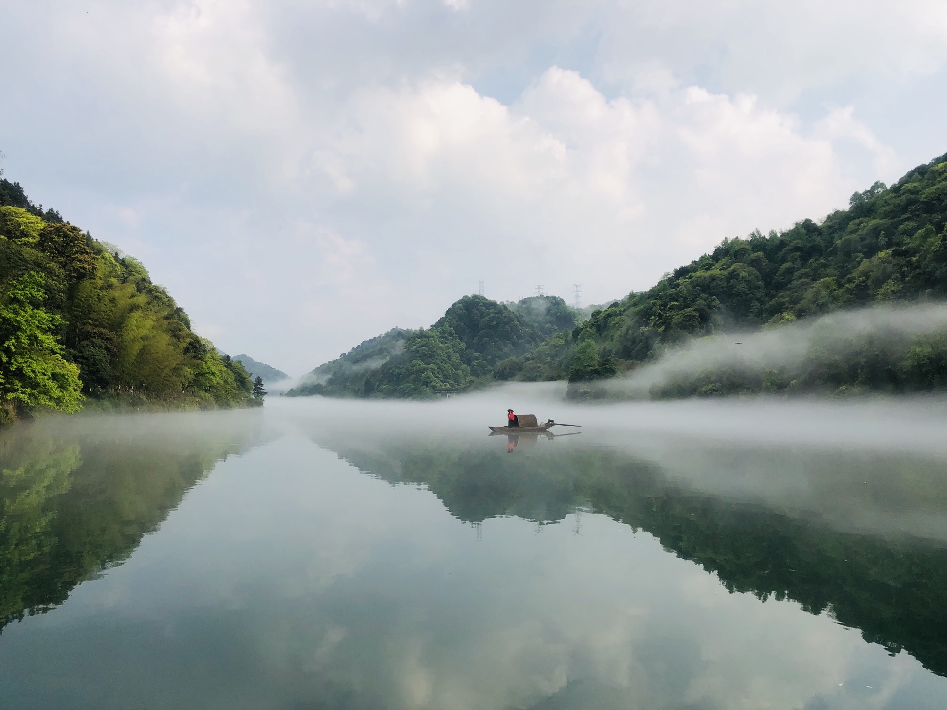 东江湖风景名胜区-旅游专线车停靠点3