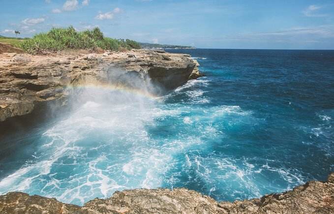 梦见我掉水里面，探索梦境中的深层含义与心理启示