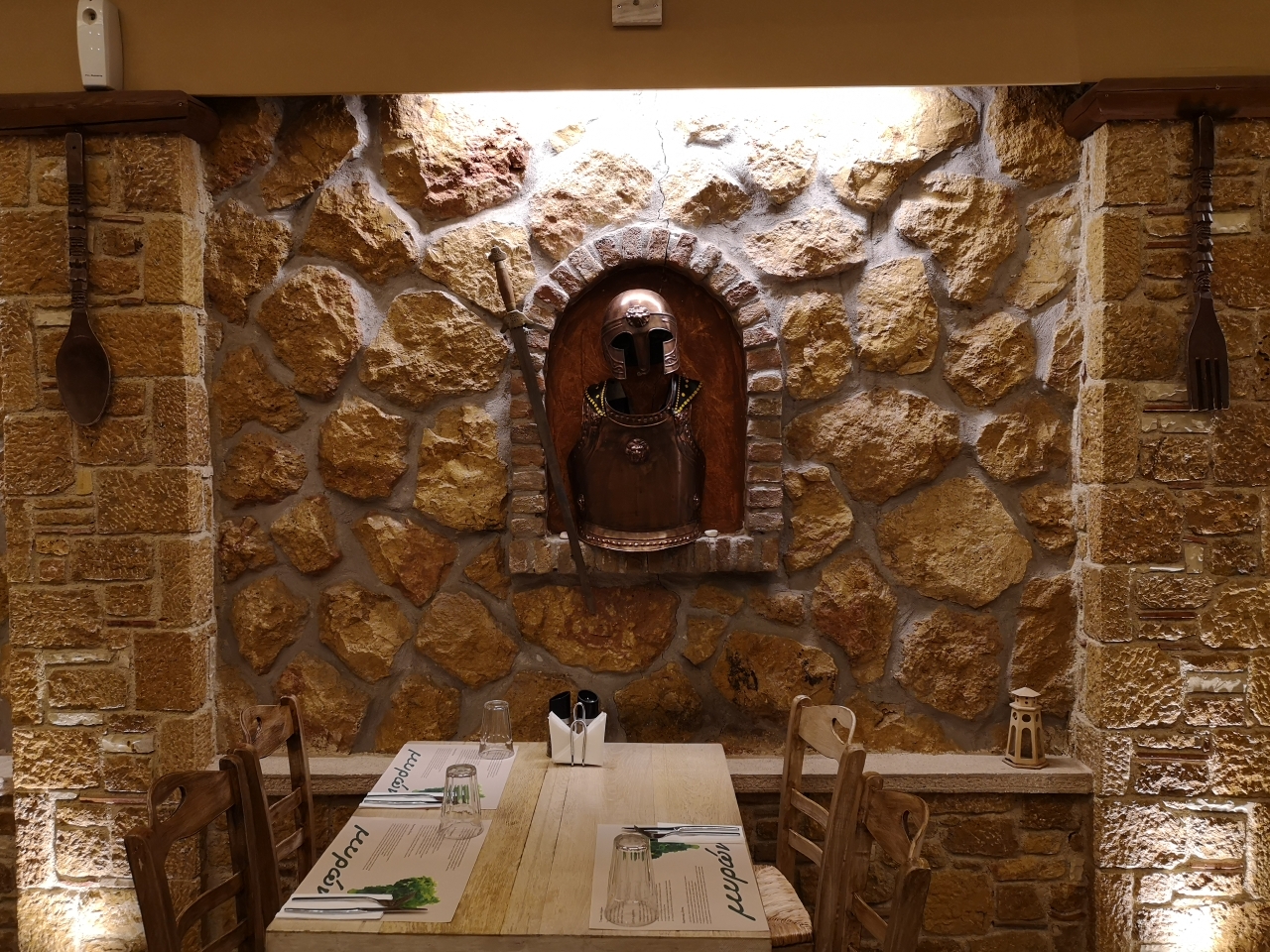 雅典美食-MIRONI Greek Restaurant