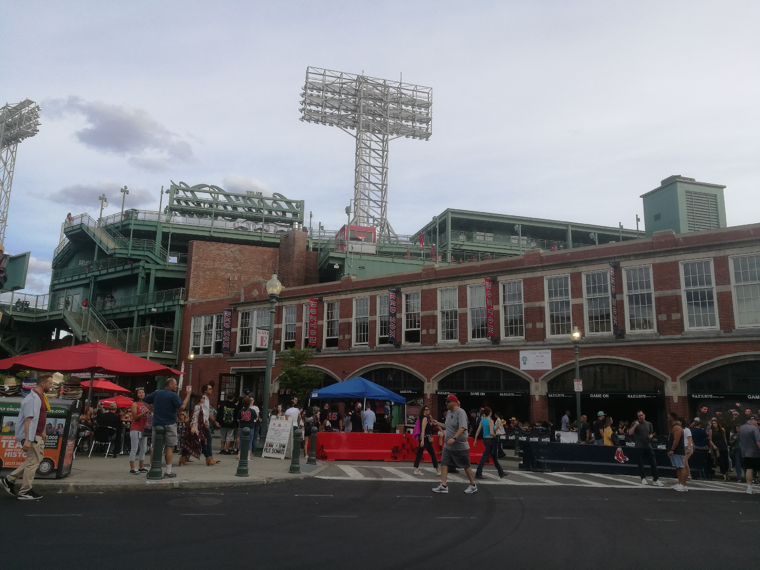 波士顿美食-Fenway Cafe