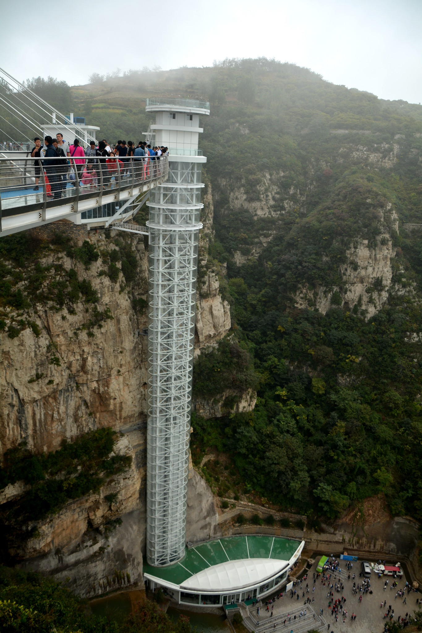 潭溪山旅游区        