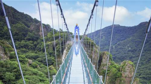 马仁奇峰与梧桐花谷