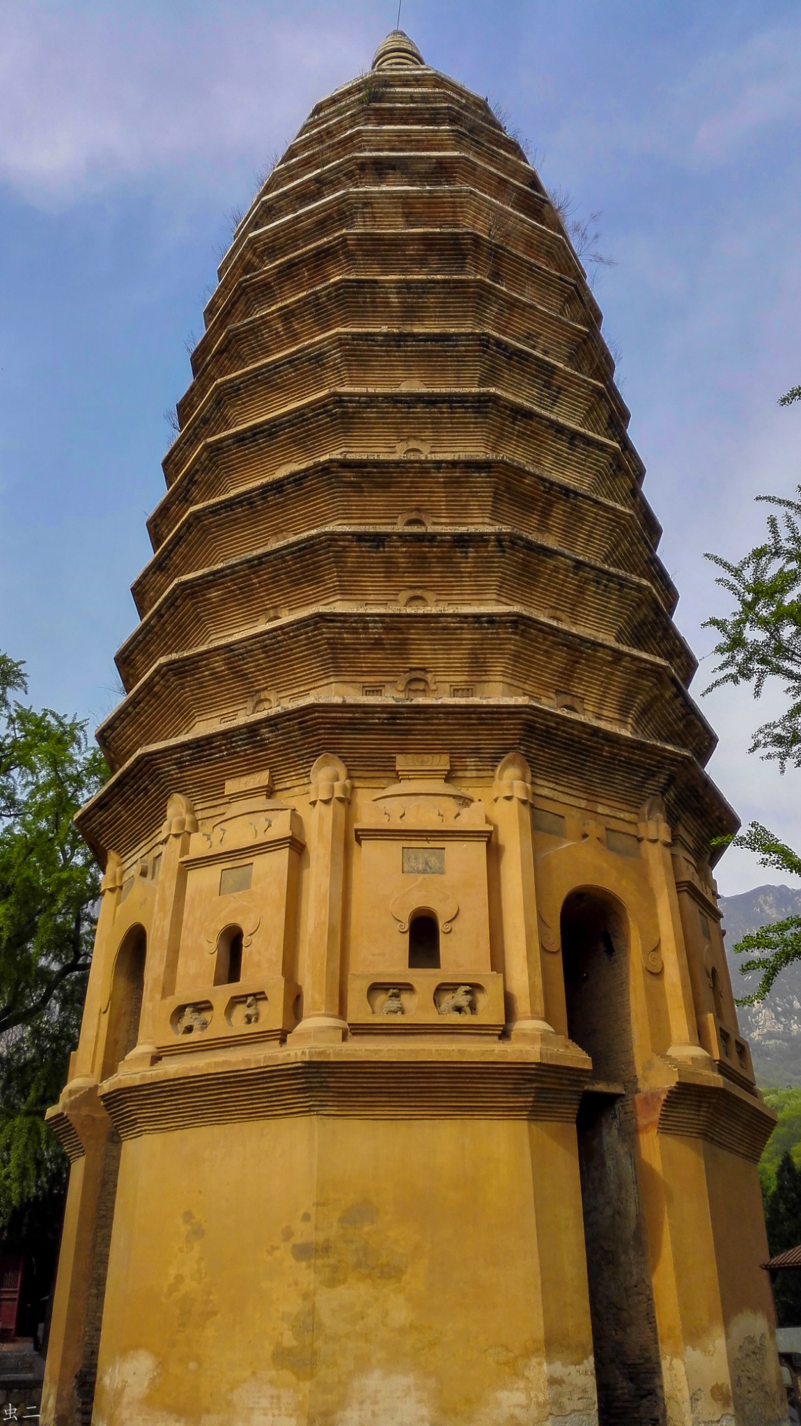 登封嵩岳寺塔 法王寺 法王寺塔(古塔巡礼系列之239 240)中国最古老