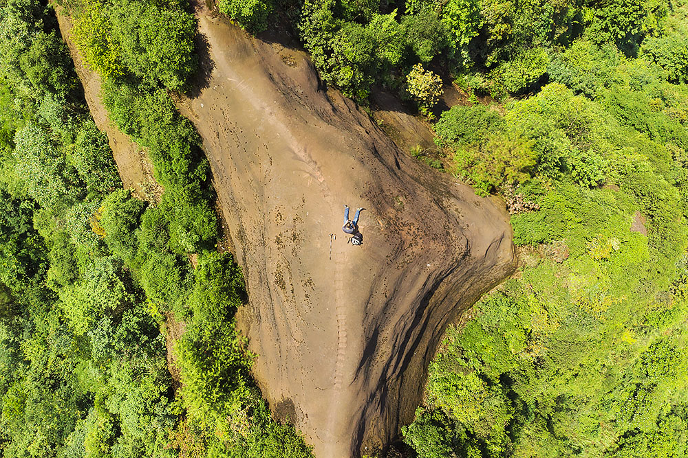 綦江高青：狮子山前牯牛背，话相逢_游记