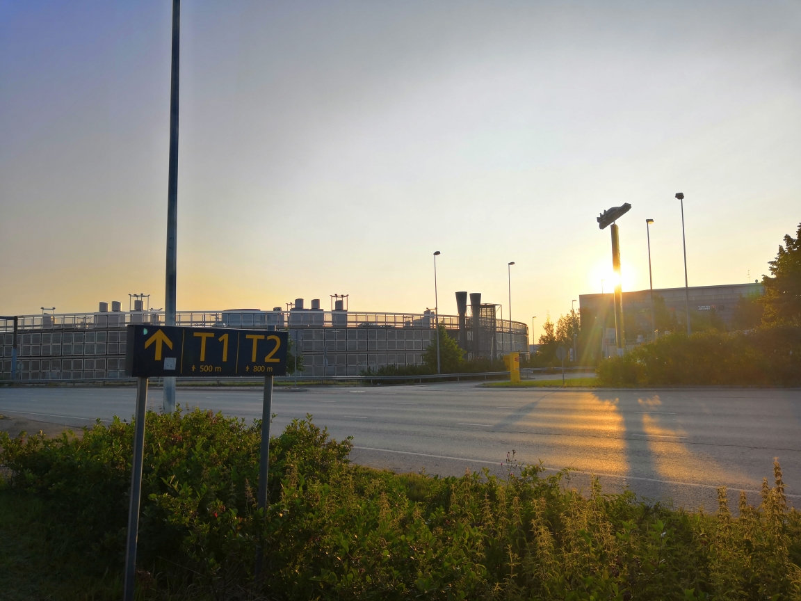 请问7月的芬兰天气冷吗?