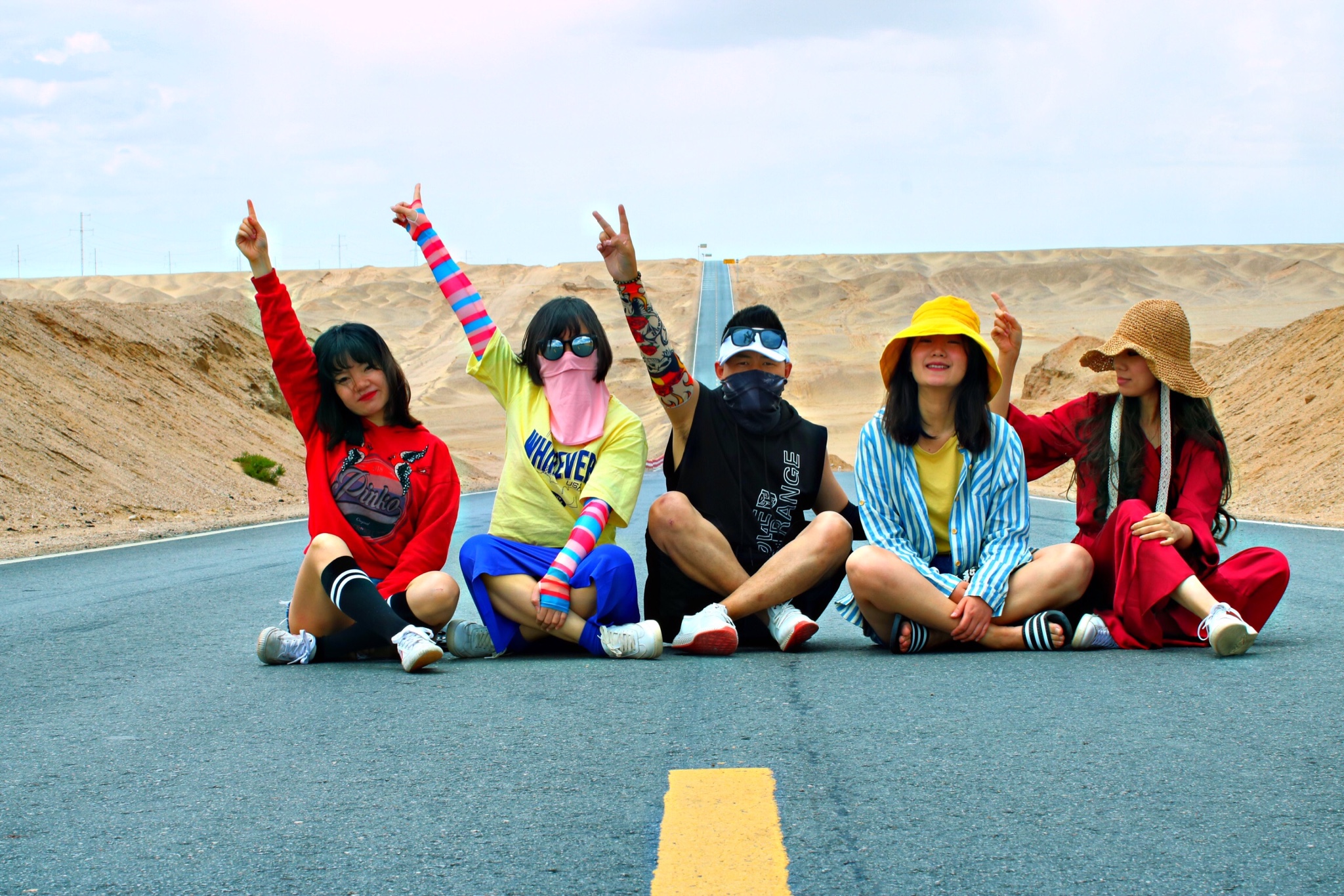 【茫崖图片】成都→西宁→茫崖翡翠湖→鸣沙山月牙泉后山→返程