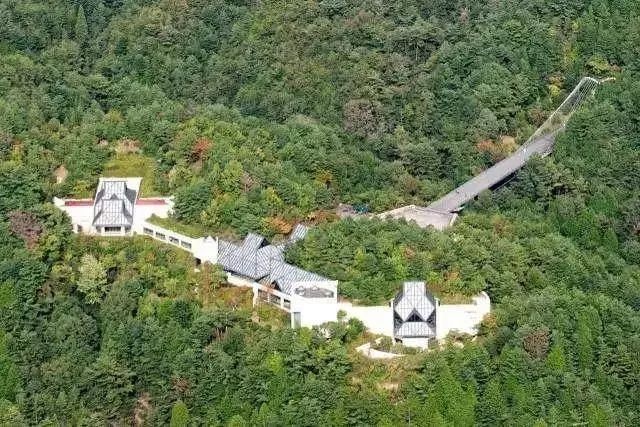 潜派旅行