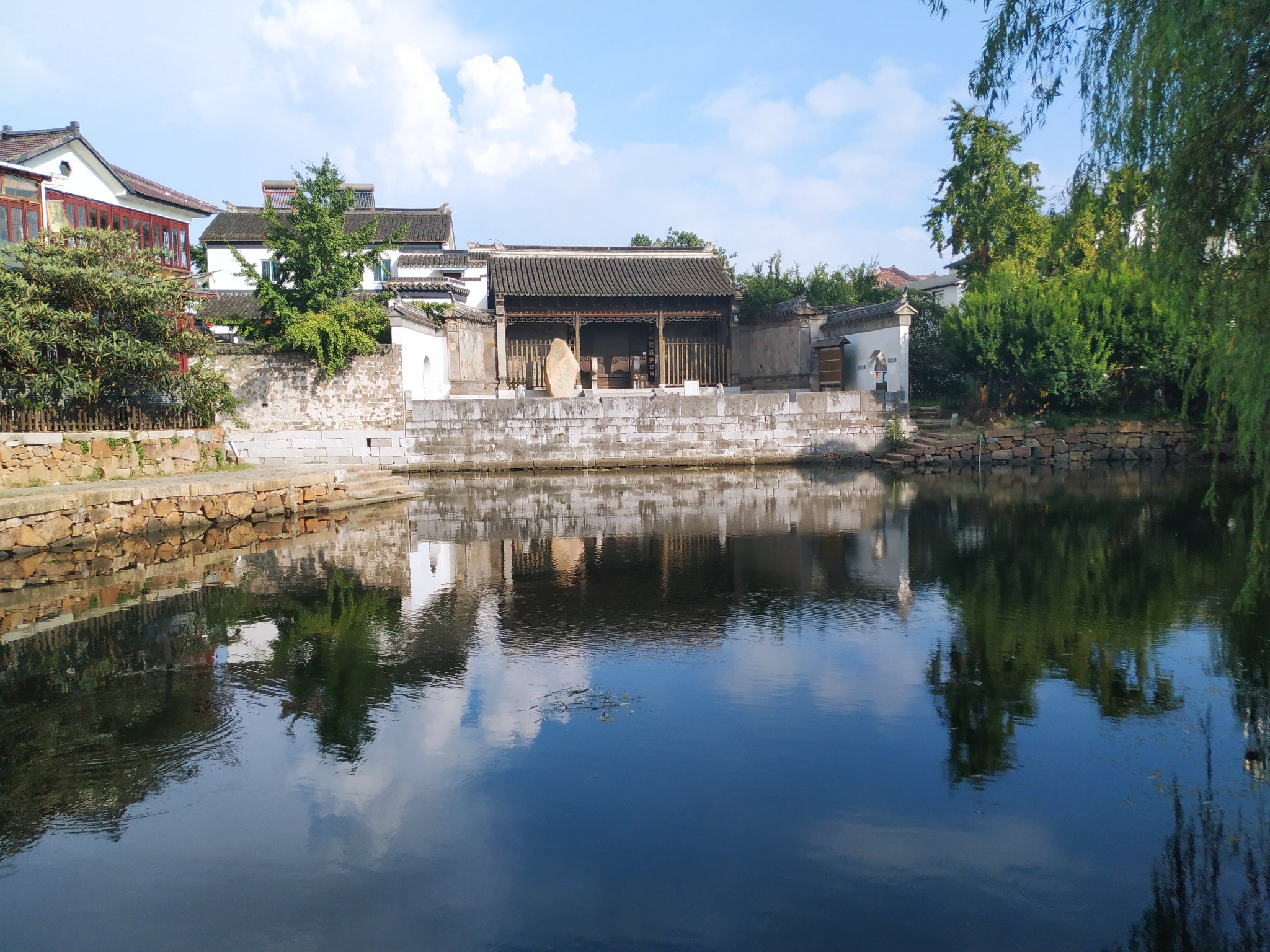 明月湾古村-《都挺好》苏明玉度假地