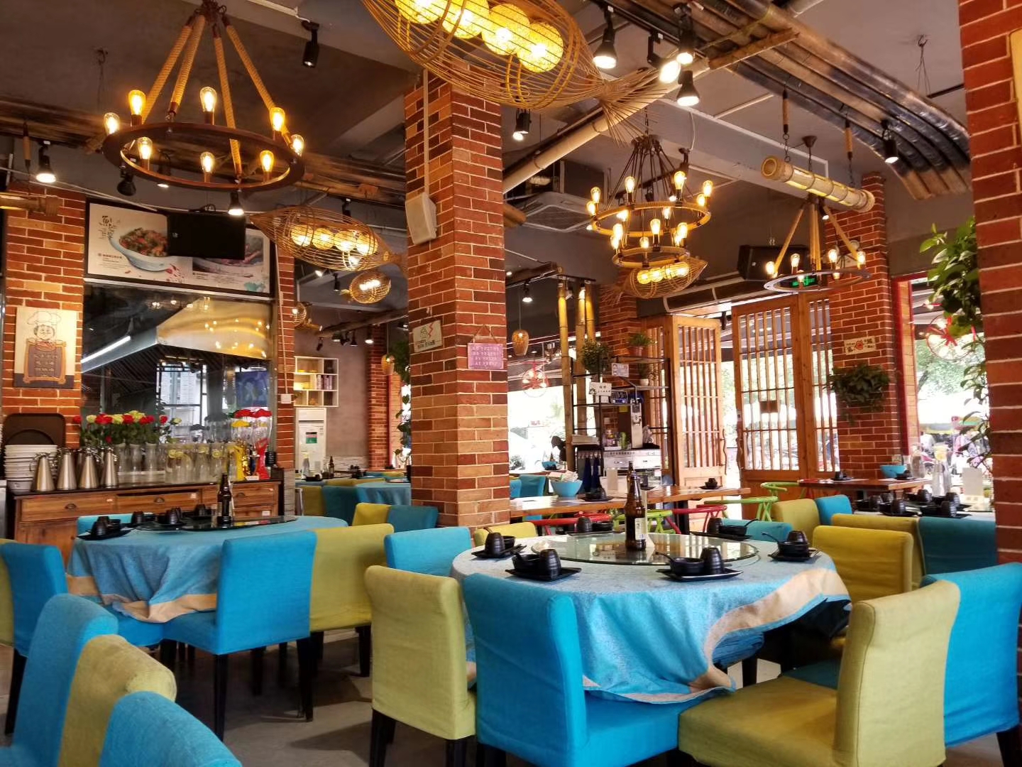 阳朔美食-渔民正宗啤酒鱼