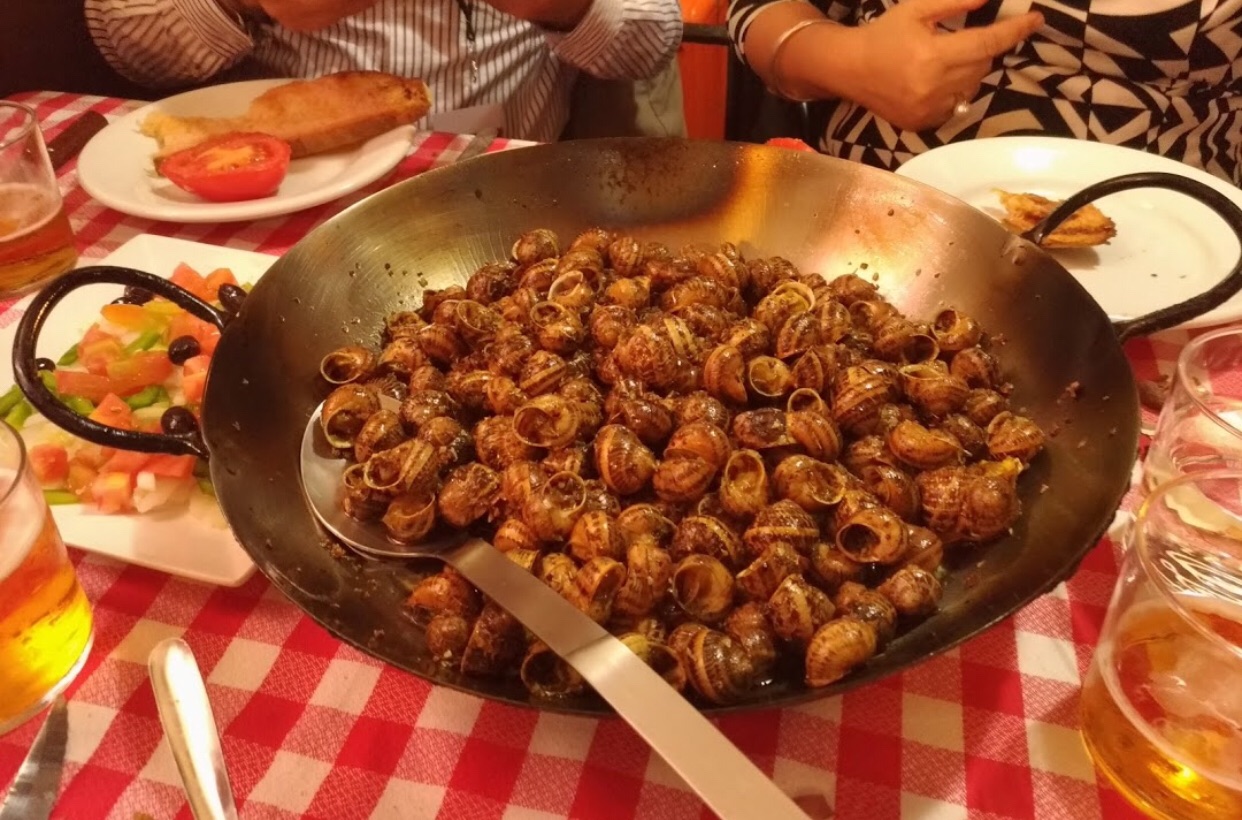 巴塞罗那最好吃的蜗牛大餐_游记