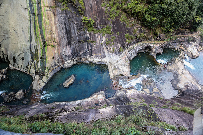 上饶望仙峡谷小镇,适合带家人出游的景区,景美还免费!