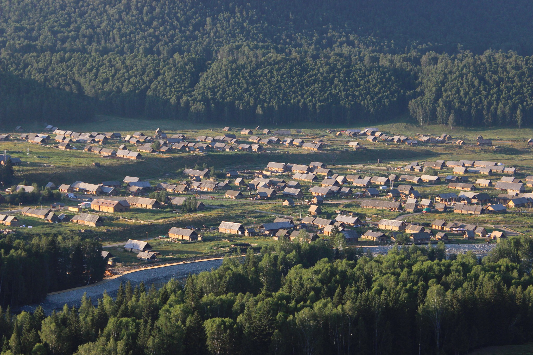 ·在那遥远的地方，有个小村庄_游记