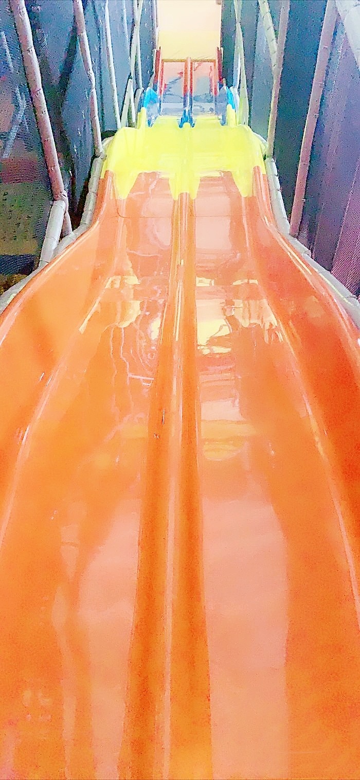 北京娱乐-Flash蹦床公园