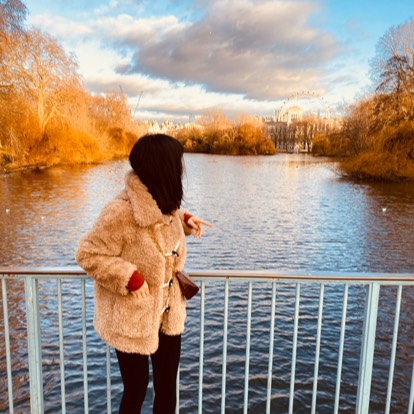 不写游记的女神经